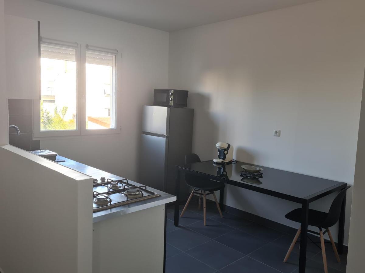 Jolie F1 Neuf Et Fonctionnel Appartamento Argenteuil Esterno foto