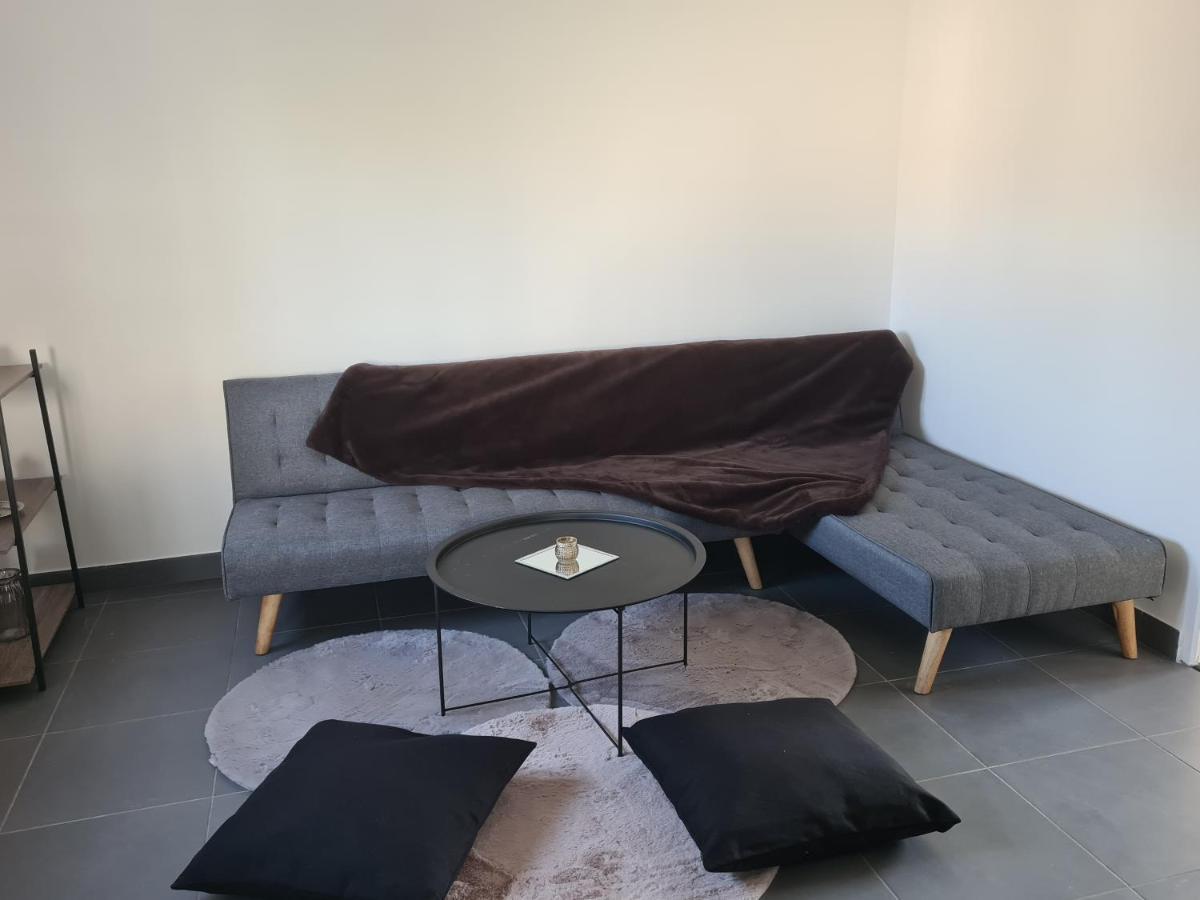 Jolie F1 Neuf Et Fonctionnel Appartamento Argenteuil Esterno foto